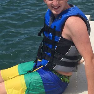 Meet your Posher, Logan